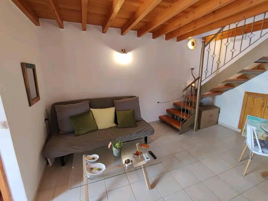 Mourniaí Nikόla'S Houseヴィラ エクステリア 写真